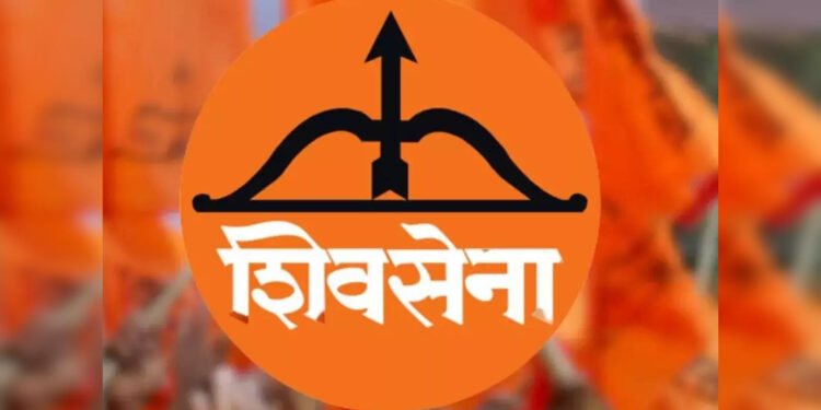 Breaking शिवसेनेची धाराशिव जिल्हा कार्यकारिणी बरखास्त; ओमराजेंच्या प्रवेशानंतर पक्षाचा मोठा निर्णय
