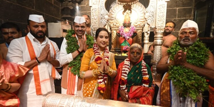 आषाढी एकादशीचा मान धाराशिवला; मुख्यमंत्र्यांसह गौरगावच्या माने दांपत्याच्या हस्ते महापूजा